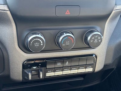 2024 RAM 2500 Tradesman Regular Cab 4x4 8' Box