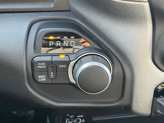 2024 RAM 2500 Tradesman Regular Cab 4x4 8' Box