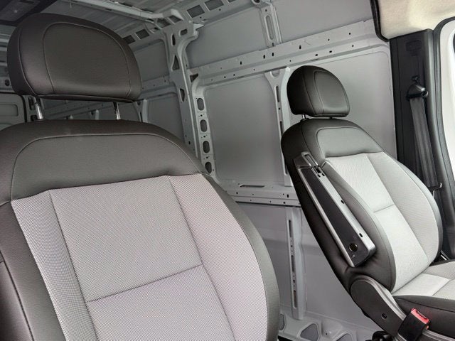 2027 RAM ProMaster Cargo Van Tradesman