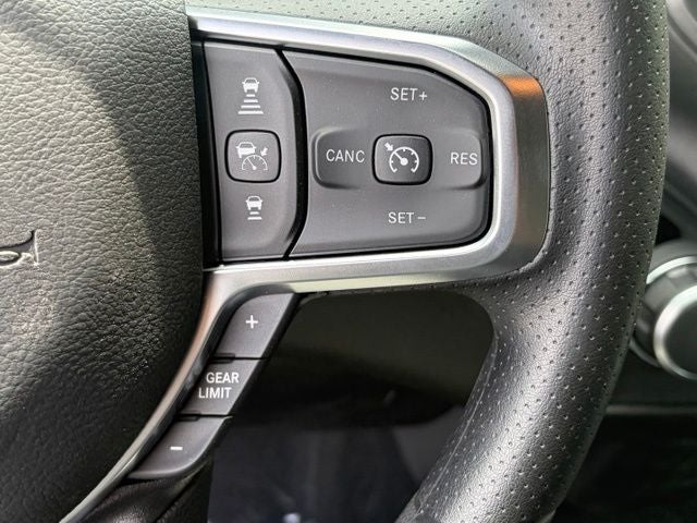 2026 RAM Ram 1500 RAM 1500 TRADESMAN CREW CAB 4X2 5'7' BOX