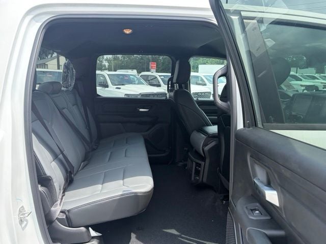 2026 RAM Ram 1500 RAM 1500 TRADESMAN CREW CAB 4X2 5'7' BOX