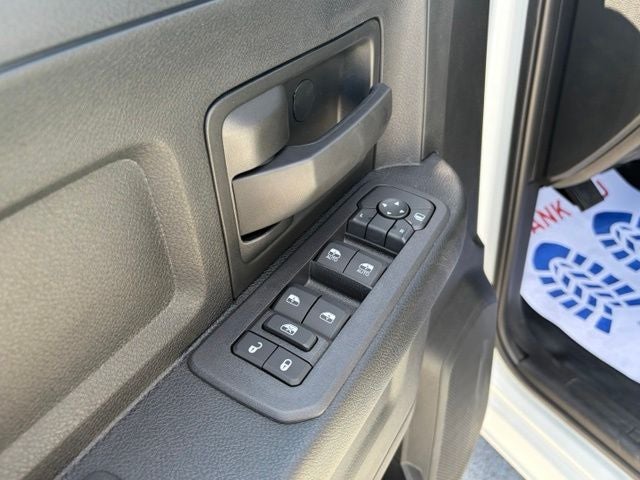 2026 RAM 2500 RAM 2500 TRADESMAN CREW CAB 4X4 6'4' BOX
