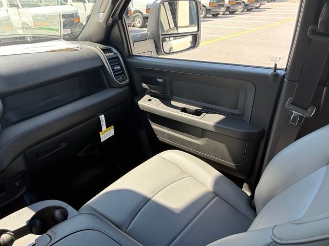 2026 RAM 2500 RAM 2500 TRADESMAN CREW CAB 4X4 6'4' BOX
