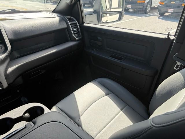 2026 RAM 2500 RAM 2500 TRADESMAN CREW CAB 4X4 6'4' BOX