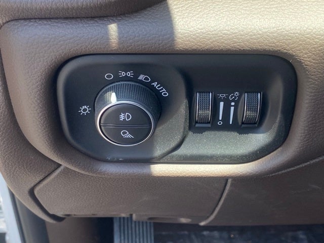 2025 RAM Ram 2500 RAM 2500 LARAMIE CREW CAB 4X4 6'4' BOX