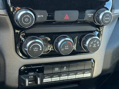 2026 RAM Ram 2500 RAM 2500 TRADESMAN CREW CAB 4X4 8' BOX