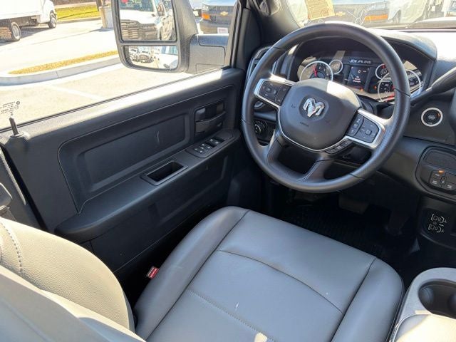 2026 RAM Ram 2500 RAM 2500 TRADESMAN CREW CAB 4X4 8' BOX