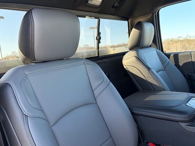 2025 RAM Ram 2500 RAM 2500 TRADESMAN REGULAR CAB 4X4 8' BOX