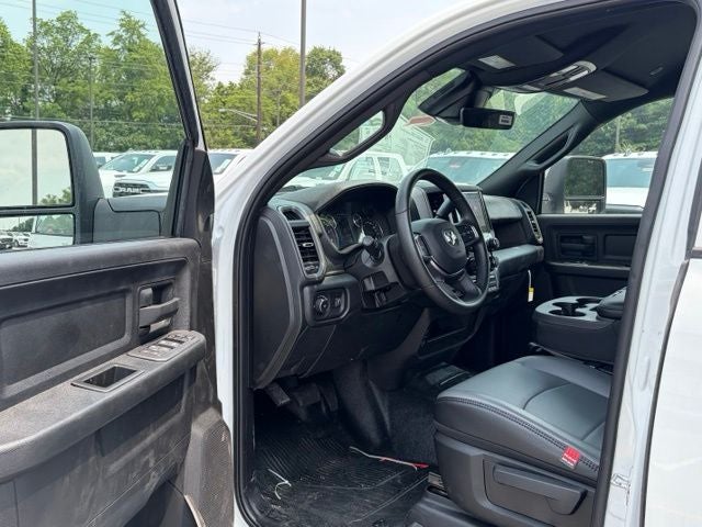 2026 RAM Ram 3500 Chassis Cab RAM 3500 TRADESMAN CREW CAB CHASSIS 4X4 60' CA