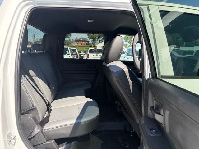 2026 RAM Ram 3500 Chassis Cab RAM 3500 TRADESMAN CREW CAB CHASSIS 4X4 60' CA