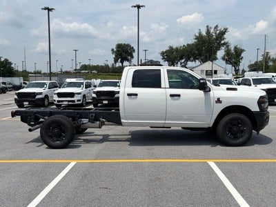 2026 RAM Ram 3500 Chassis Cab RAM 3500 TRADESMAN CREW CAB CHASSIS 4X4 60' CA