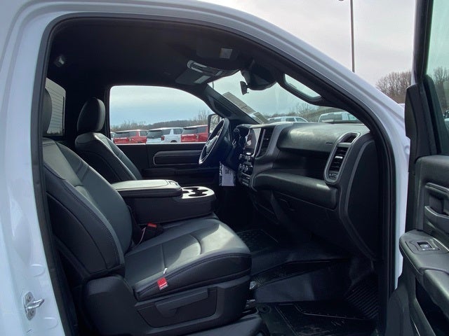 2025 RAM Ram 5500 Chassis Cab RAM 5500 TRADESMAN CHASSIS REGULAR CAB 4X4 84' CA