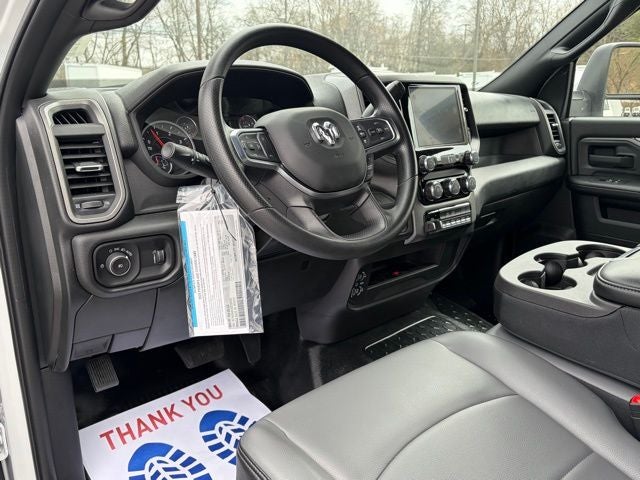 2025 RAM Ram 5500 Chassis Cab RAM 5500 TRADESMAN CHASSIS REGULAR CAB 4X4 84' CA