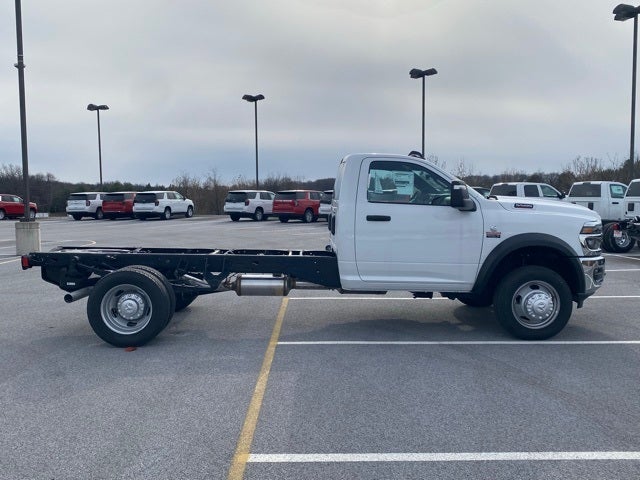 2025 RAM Ram 5500 Chassis Cab RAM 5500 TRADESMAN CHASSIS REGULAR CAB 4X4 84' CA