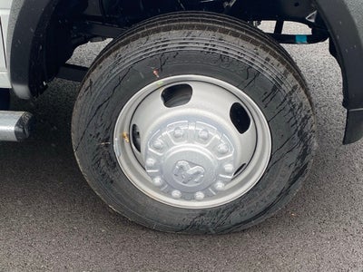 2024 RAM Ram 5500 Chassis Cab RAM 5500 TRADESMAN CHASSIS REGULAR CAB 4X4 84' CA