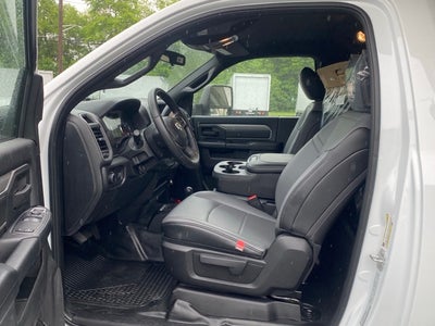 2024 RAM Ram 5500 Chassis Cab RAM 5500 TRADESMAN CHASSIS REGULAR CAB 4X4 84' CA