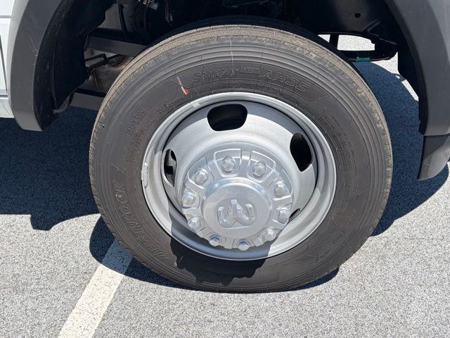 2026 RAM Ram 5500 Chassis Cab RAM 5500 TRADESMAN CHASSIS CREW CAB 4X4 84' CA