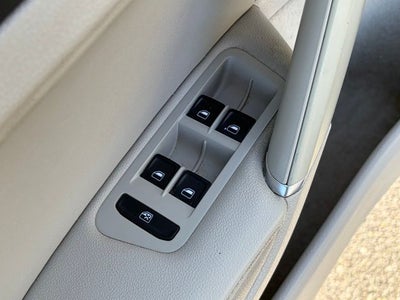 2015 Volkswagen Golf TDI SE 4-Door