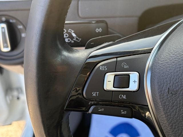 2015 Volkswagen Golf TDI SE 4-Door