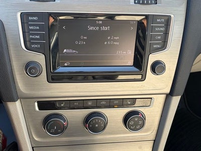 2015 Volkswagen Golf TDI SE 4-Door