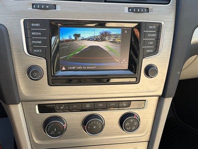 2015 Volkswagen Golf TDI SE 4-Door