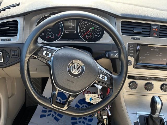 2015 Volkswagen Golf TDI SE 4-Door