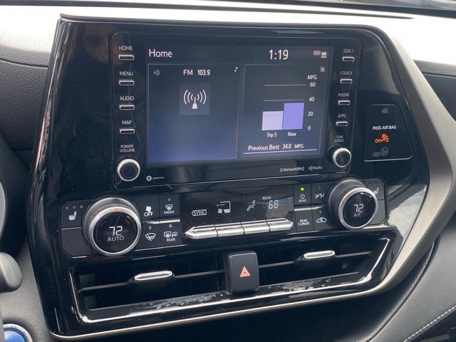 2021 Toyota Highlander Hybrid XLE