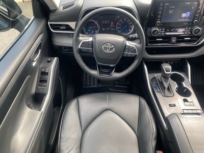 2021 Toyota Highlander Hybrid XLE