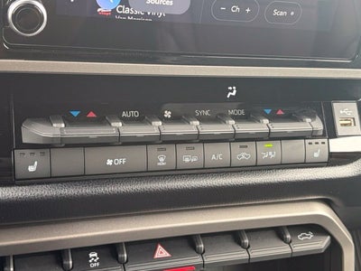 2026 Toyota Tundra SR5 CrewMax 5.5' Bed