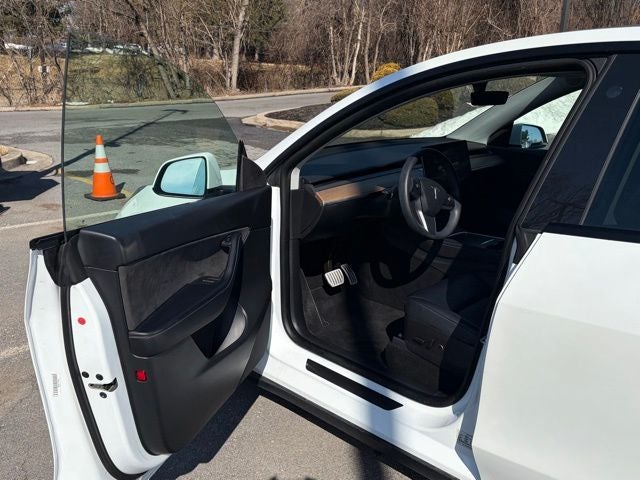 2022 Tesla Model Y Performance Dual Motor All-Wheel Drive