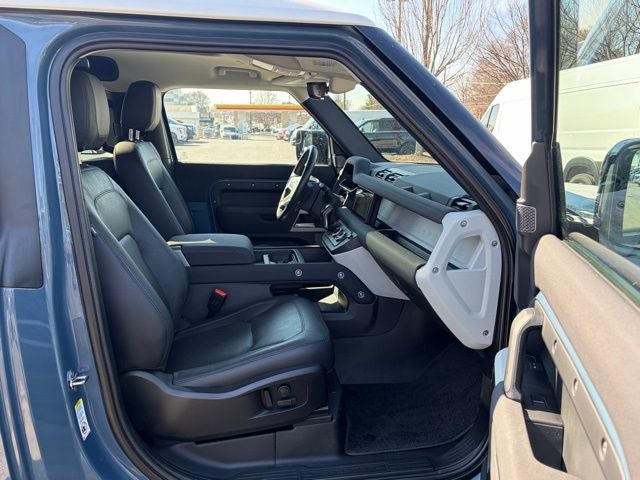 2023 Land Rover Defender 90 S