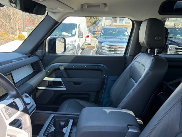 2023 Land Rover Defender 90 S