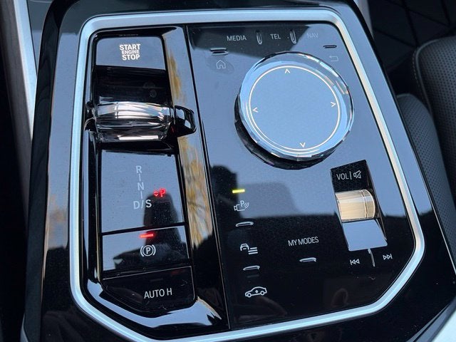 2025 BMW 760i xDrive