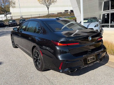 2025 BMW 760i xDrive