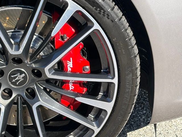 2022 Maserati Quattroporte Trofeo