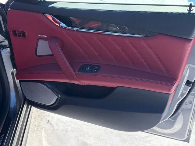 2022 Maserati Quattroporte Trofeo