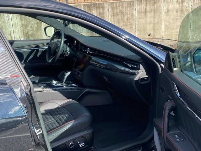 2022 Maserati Quattroporte Trofeo