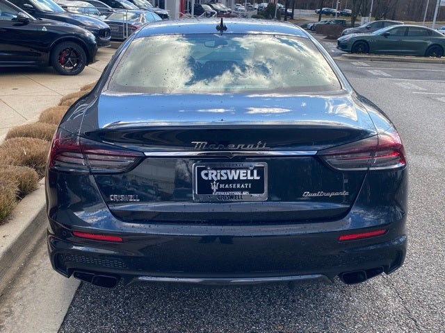 2022 Maserati Quattroporte Trofeo