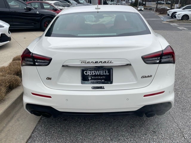 2023 Maserati Ghibli Modena Q4