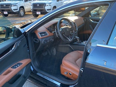 2022 Maserati Ghibli Modena Q4