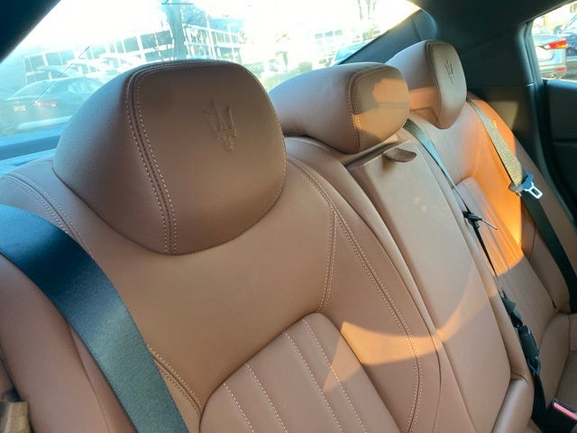 2022 Maserati Ghibli Modena Q4