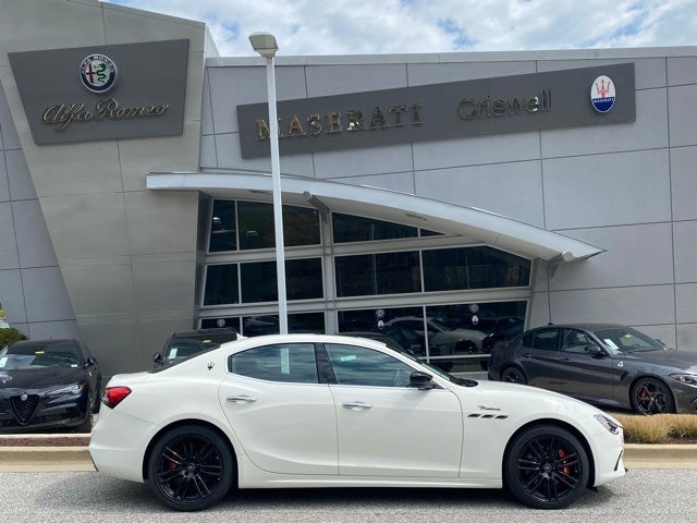 2024 Maserati Ghibli Modena