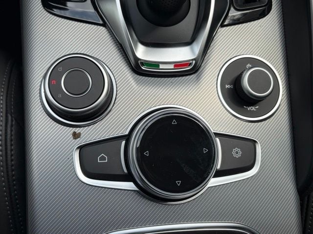 2026 Alfa Romeo Giulia GIULIA AWD