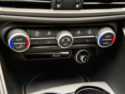2026 Alfa Romeo Giulia GIULIA AWD