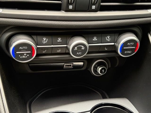 2026 Alfa Romeo Giulia GIULIA AWD
