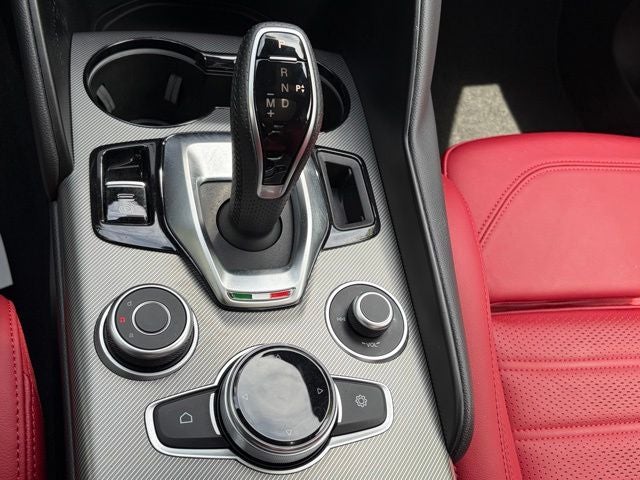 2023 Alfa Romeo Giulia Veloce AWD