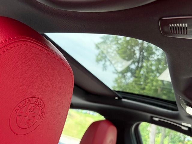 2023 Alfa Romeo Giulia Veloce AWD