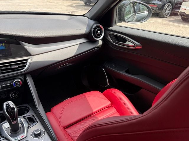 2023 Alfa Romeo Giulia Veloce AWD