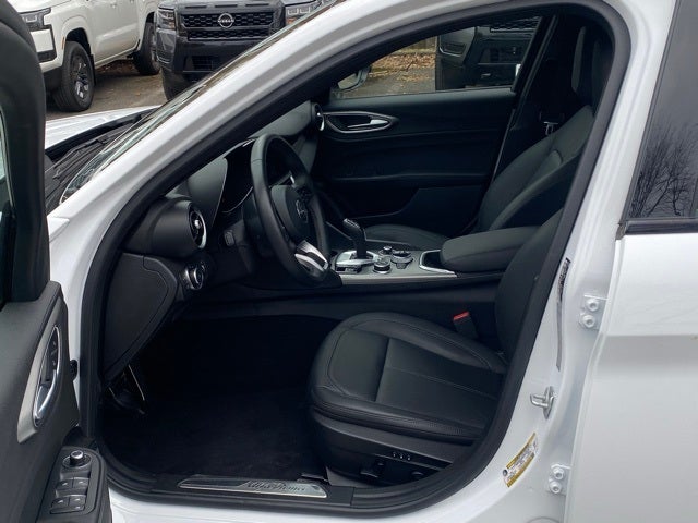 2024 Alfa Romeo Giulia Ti AWD