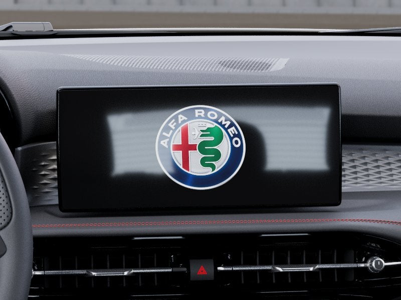 2026 Alfa Romeo Tonale Base